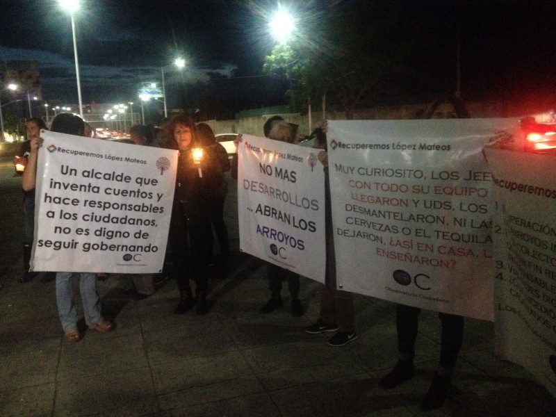 Protestan en Tlajomulco ante muertes por inundaciones