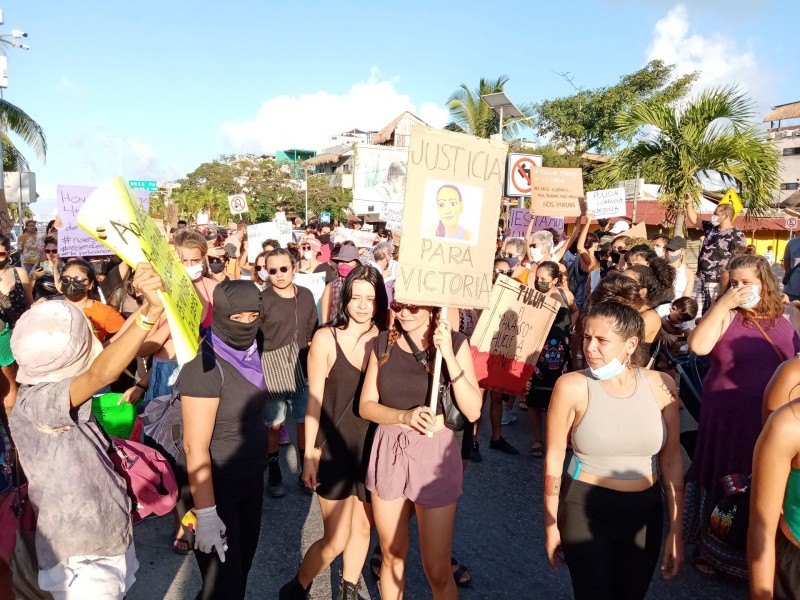 Protesta feminista en Quintana Roo y CDMX; Exigen justicia