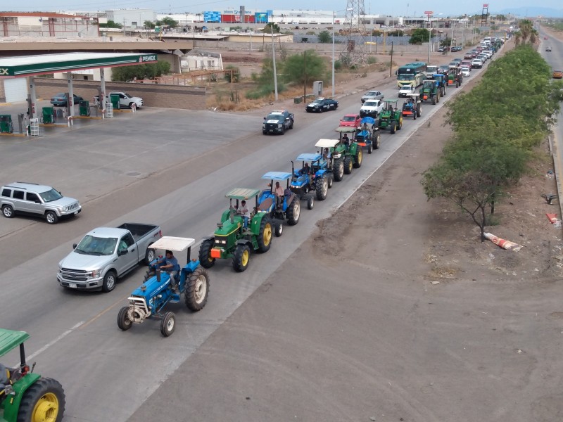 Protestan por las políticas del campo, bloquearán casetas