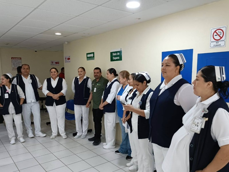 Protestan trabajadores del IMSS Bienestar de Guamúchil por falta de pago