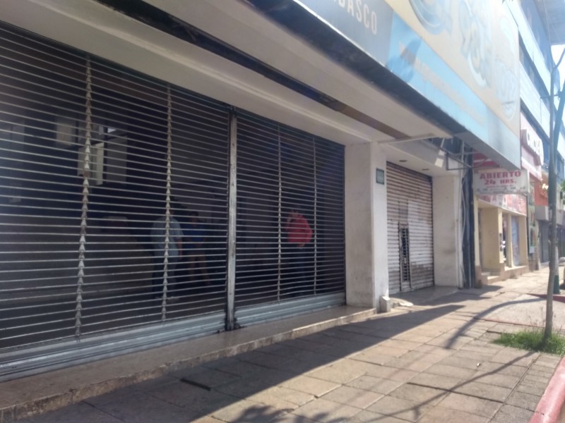 Protestas en la zona centro afecta comercio establecido.