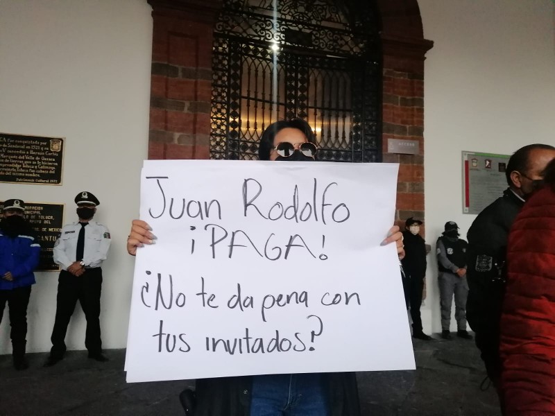 Proveedores sin recibir pago por parte del Ayuntamiento de Toluca