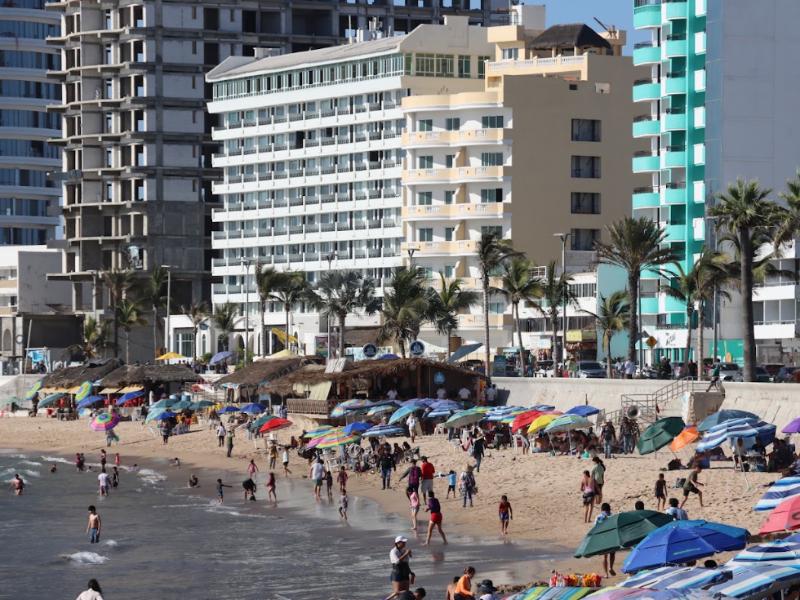Proyectan ocupación hotelera del 80% para Mazatlán en vacaciones de verano