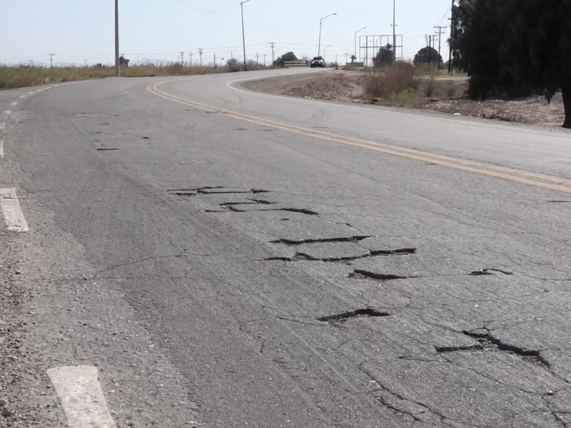 Proyectan reconstrucción de caminos rurales en el Valle de SLRC para 2026