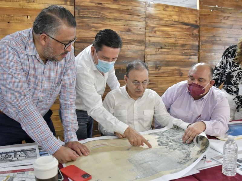 Proyecto para renovar la antigua Aduana de SLRC