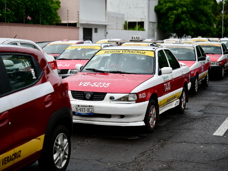 Publican nuevas tarifas de taxi por perímetros en Veracruz