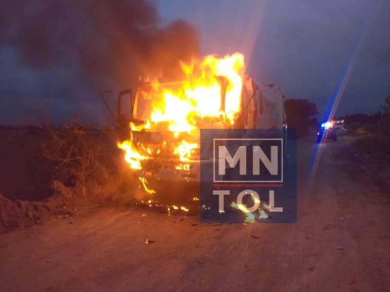 Pudo haber sido provocado incendio de camión