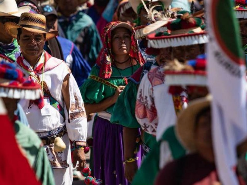 Pueblos originarios de nayarit entregan pliego petitorio a AMLO