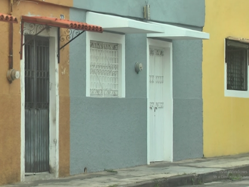 ¿Puedo adueñarme de una casa abandonada?