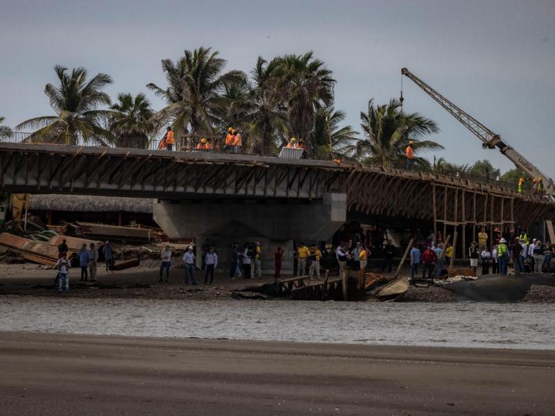 Puente Bellavista-Boca del Río-Las Glorias alcanza 75% de avance