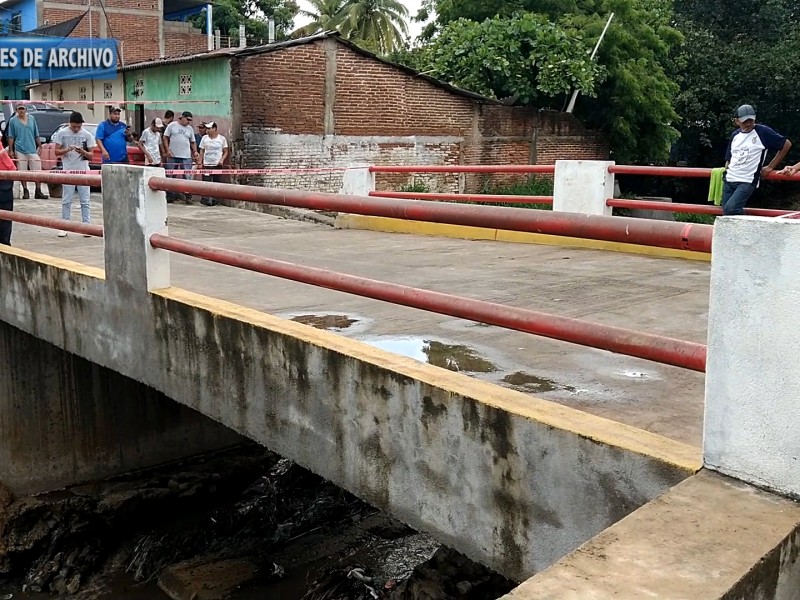Puente “Mesón” cumple cinco meses cerrado