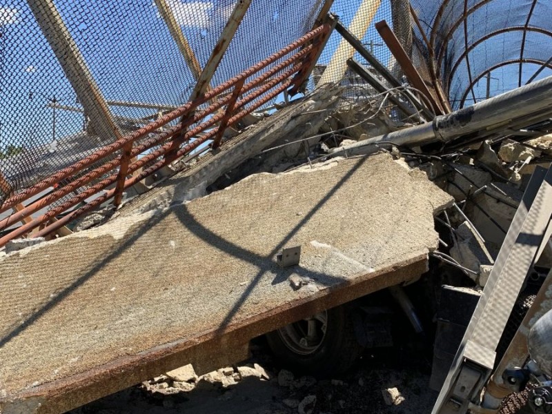 Colapsa puente peatonal en Washington DC; hay heridos