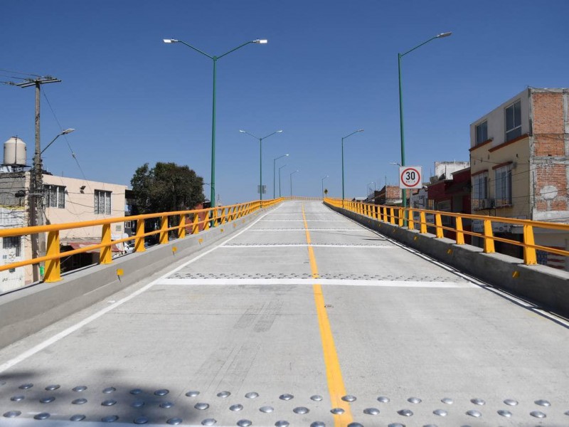Puente peatonal en Siervo estará listo a mediados del año