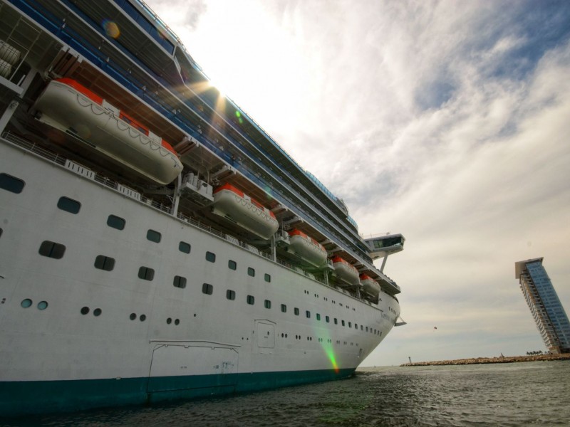 Puerto Vallarta rompe récord en llegada de cruceros en 2023