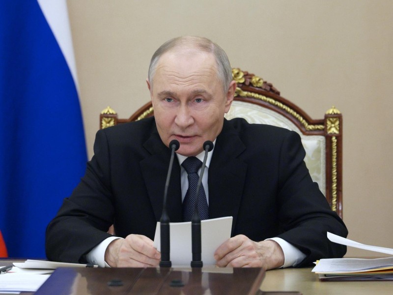 Putin propone a Ucrania celebrar negociaciones directas en Estambul