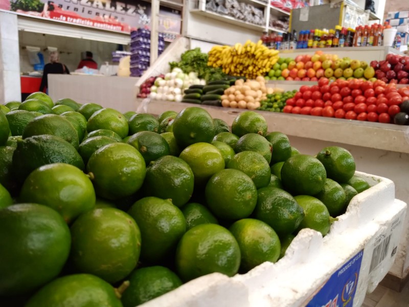 ¡Que caro el limón! el kilo supera los 75 pesos