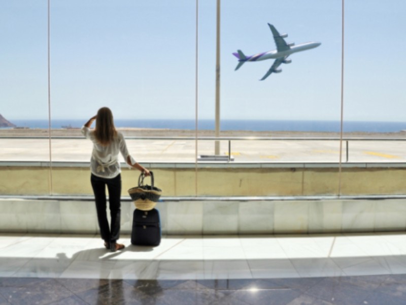 ¿Qué hacer si tu vuelo se retrasa o se cancela?