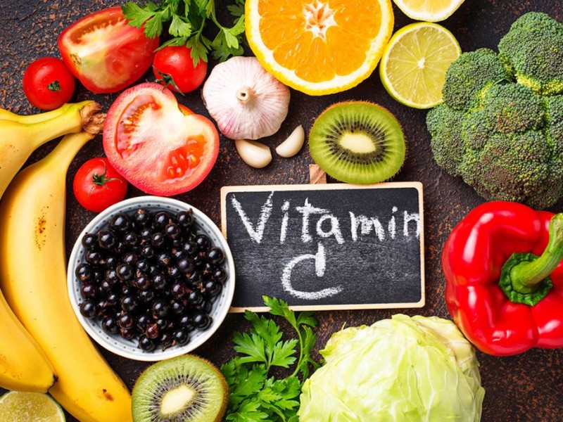 ¿Qué tan importante es consumir vitamina C?