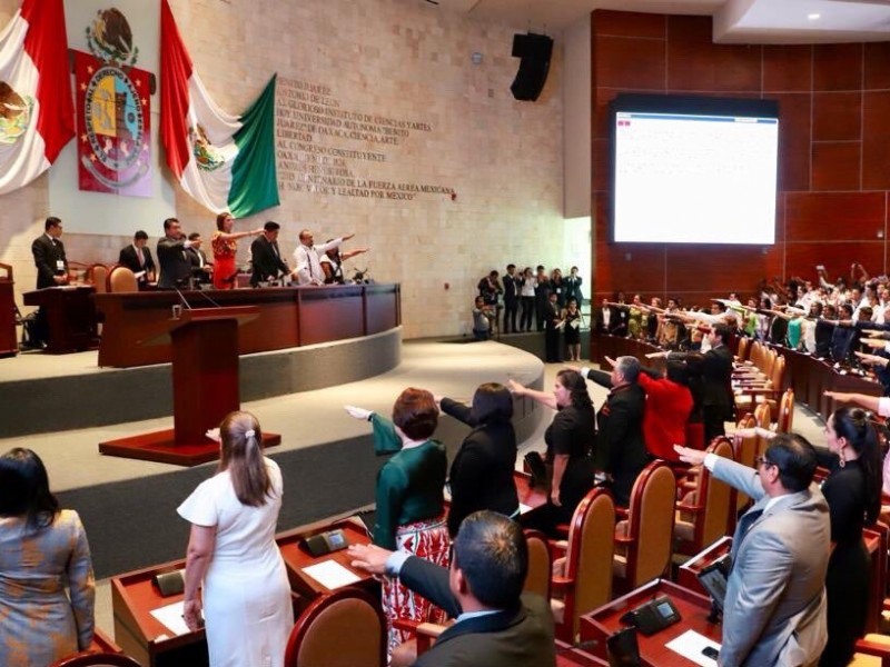 Queda instalada la LXIV Legislatura de Oaxaca