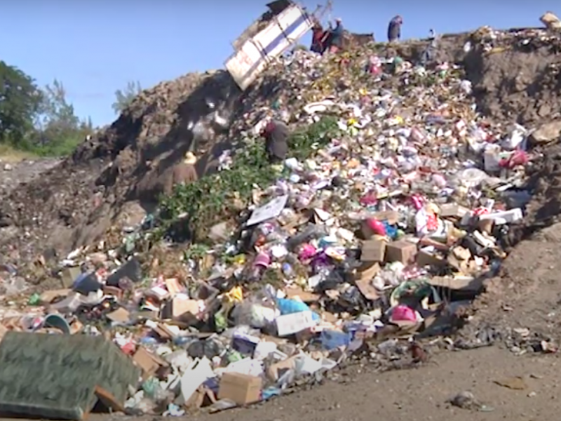 Quema de basura sigue afectando a habitantes del fraccionamiento Reforma