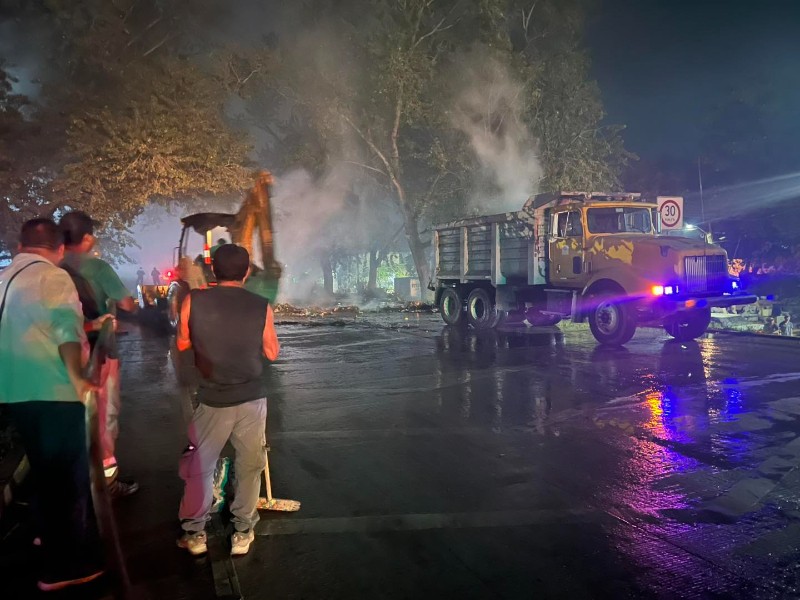 Queman basura por deficiencia en el servicio de recolección en Álamo