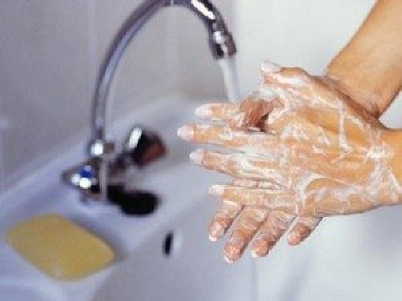 Queretanos destacan lavado de manos para prevenir COVID-19