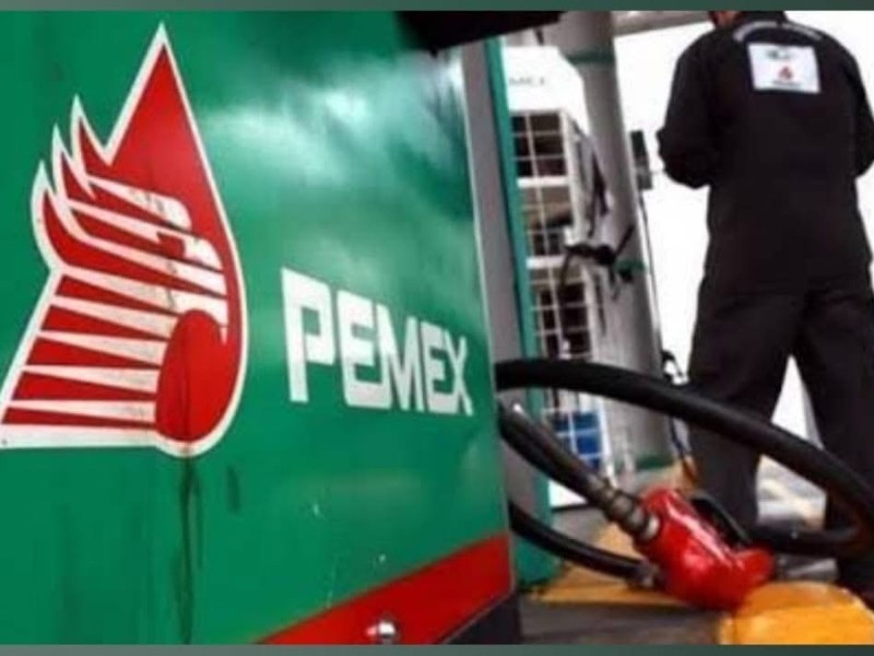 Querétaro sigue con desbasto intermitente de gasolina