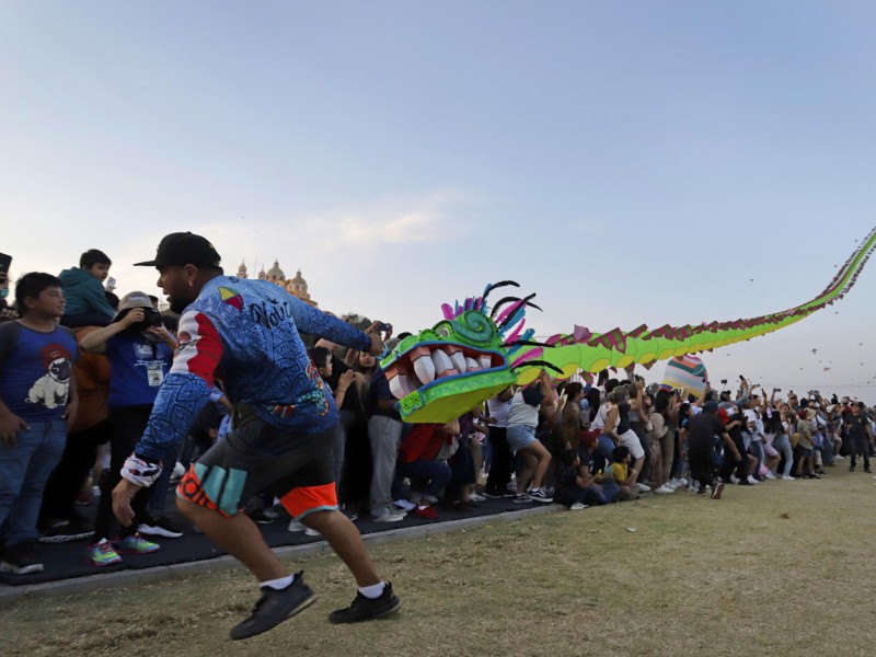 Quetzalcóatl representará a México en el Concurso Mundial de Papalotes