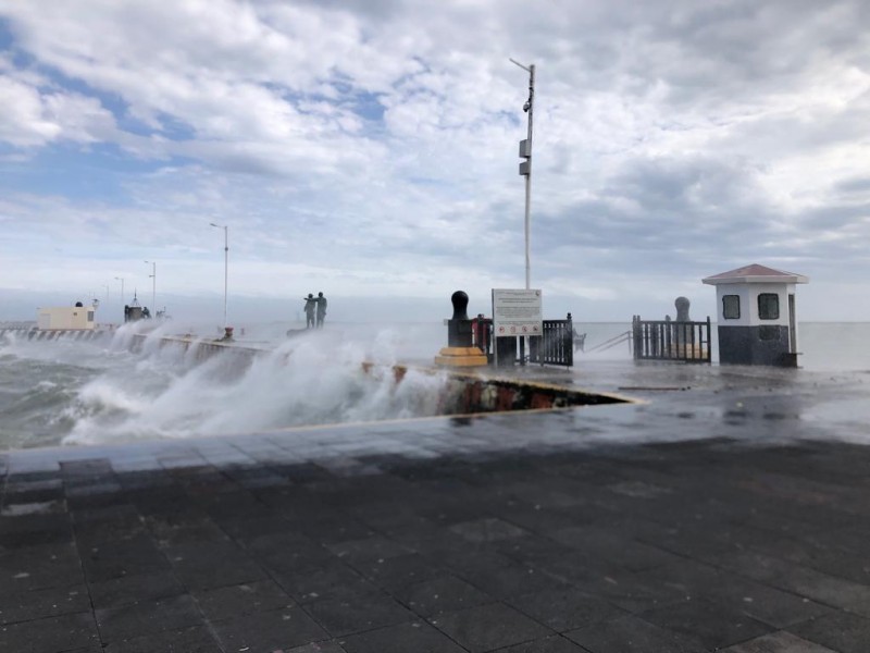 Rachas del norte superan los 100km/h en Puerto de Veracruz