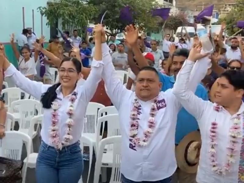 Rafael Pino arranca campaña electoral por Zihuatanejo