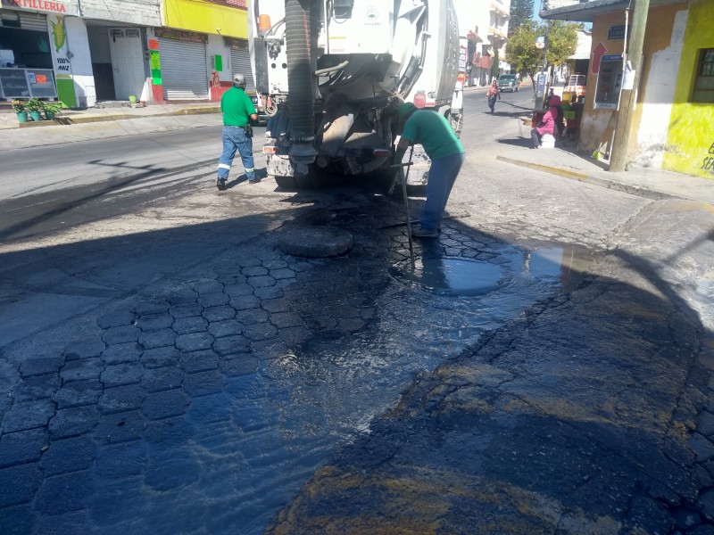 Raíces de árboles tapan drenajes antiguos