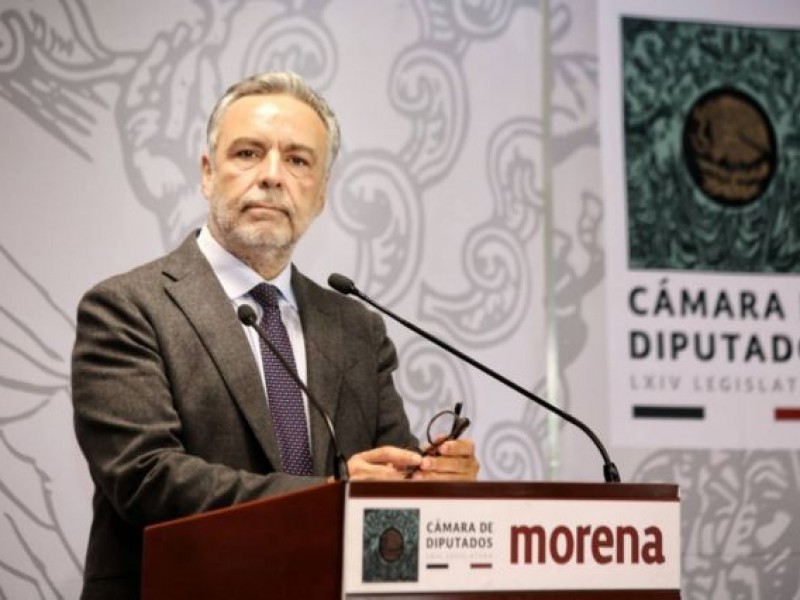 Ramírez Cuéllar llama a reducir financiamiento a partidos políticos