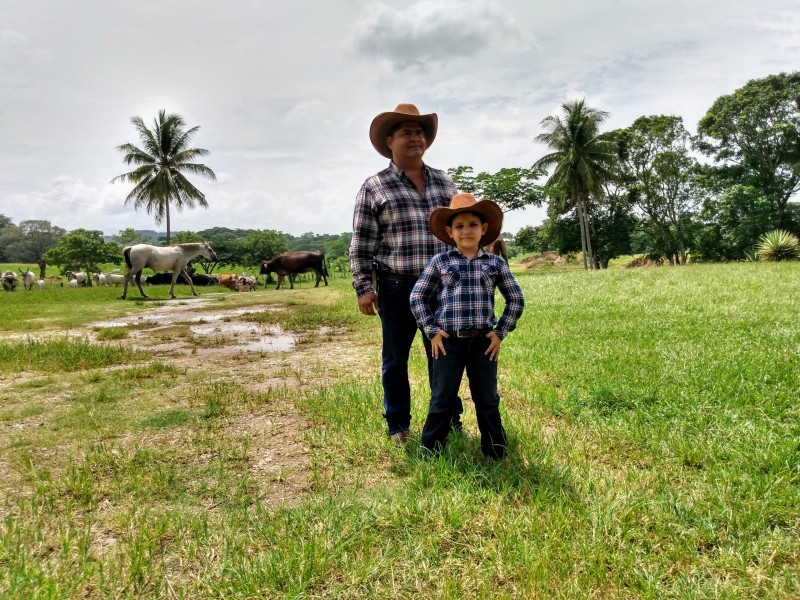 Ranchos del Istmo producen 400 litros de Leche