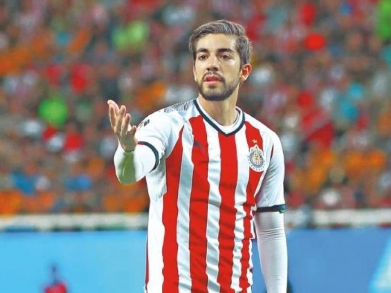 Rodolfo Pizarro decidió su salida de Chivas: Higuera