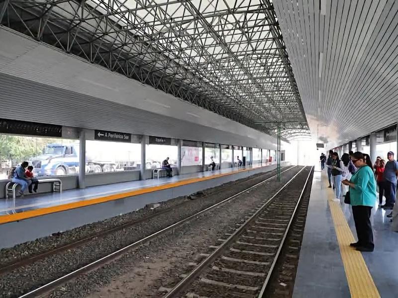 Reabren la estación España del tren ligero tras cierre por manifestaciones