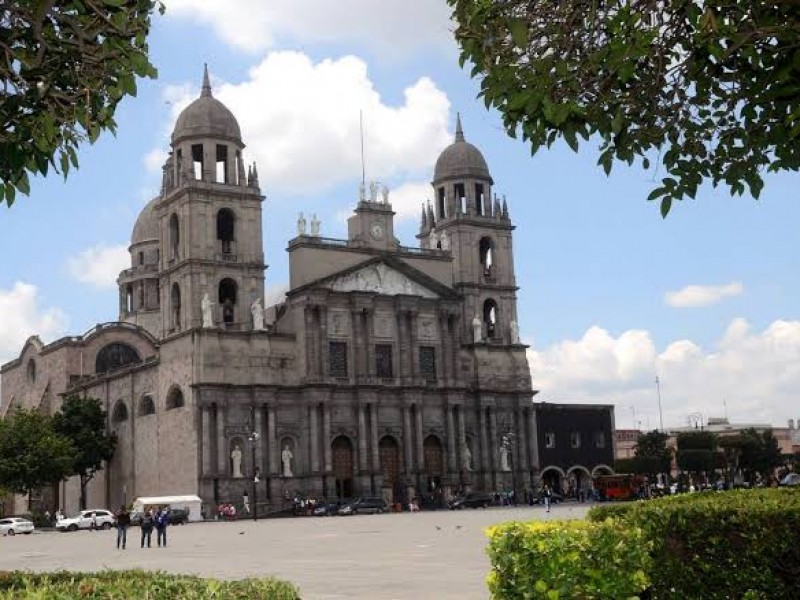 Reabren templos en Estado de México