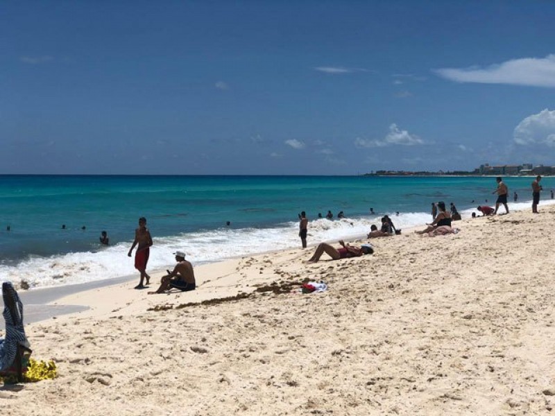 Reabren todas las playas públicas de Cancún