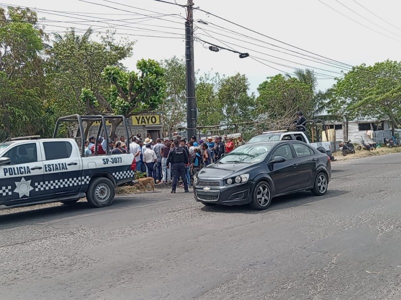 Reacomoda INVIVIENDA lotes en zona irregular Rosa Borunda