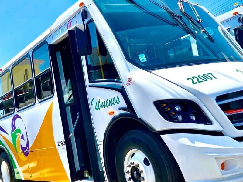 Reactivan servicio de transporte público en el Istmo de Tehuantepec tras violencia