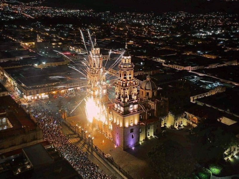 Reactivarán encendido de luces de catedral