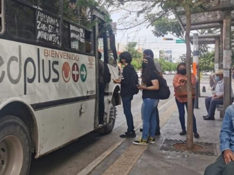 Realidad silenciosa: Aumenta acoso verbal y físico en transporte urbano