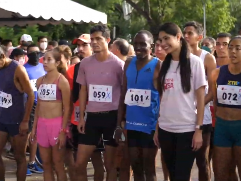 Realiza Ayuntamiento de Tepic “Carrera Rosa”