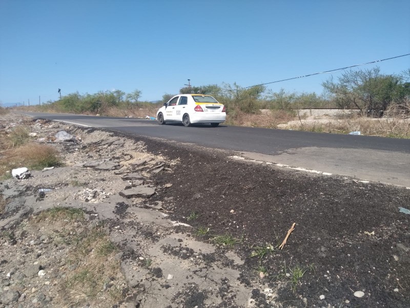 Realiza CAO trabajo de mala calidad en carretera Unión Hidalgo