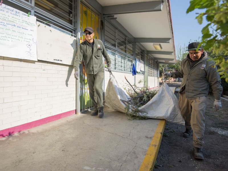 Realiza El Marqués brigada de limpieza en preescolar de Chichimequillas