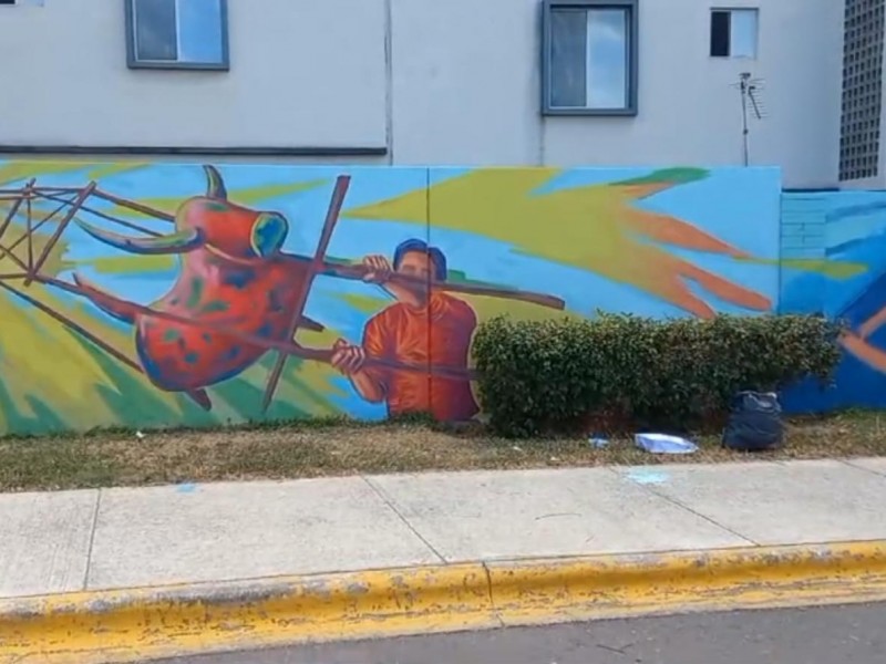 Realiza Infonavit mural en fraccionamiento de Veracruz