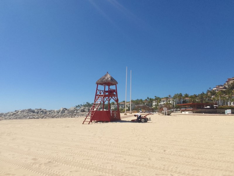 Realiza ZOFEMAT muestreo  de agua en playas certificadas