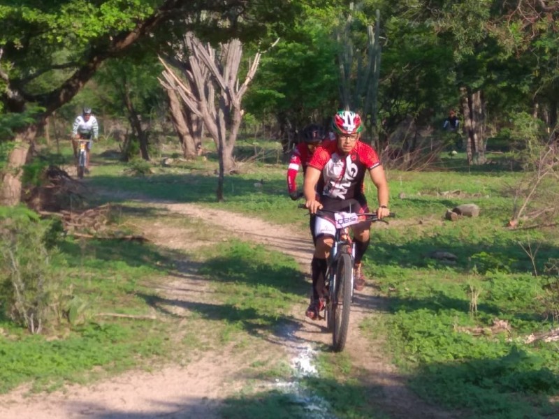 Realizan “2ª carrera MTB Las tejas 2018”