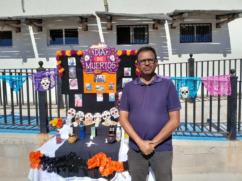 Realizan altar en playa miramar recordando a bomberos de Guaymas