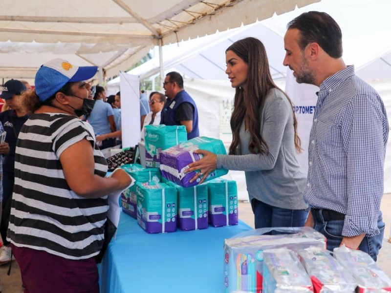 Realizan brigada de salud en Boca del Río