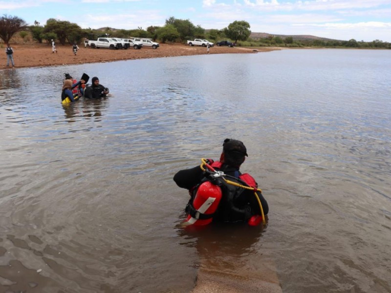 Realizan búsqueda de personas en presas y cuerpos de agua